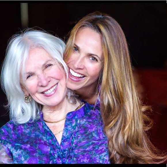 MEET YOUR SELLER! 😊🎉🎈😘💜💜💜💜💜 - Picture 8 of 8